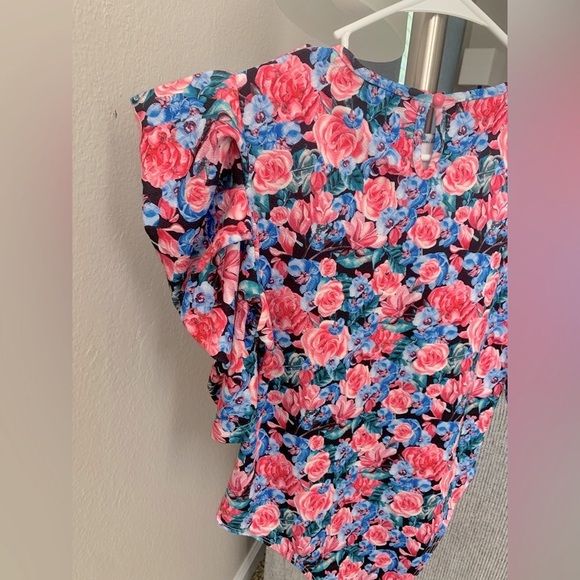 Floral Ruffle Sleeve Bodysuit - Picture 3 of 5